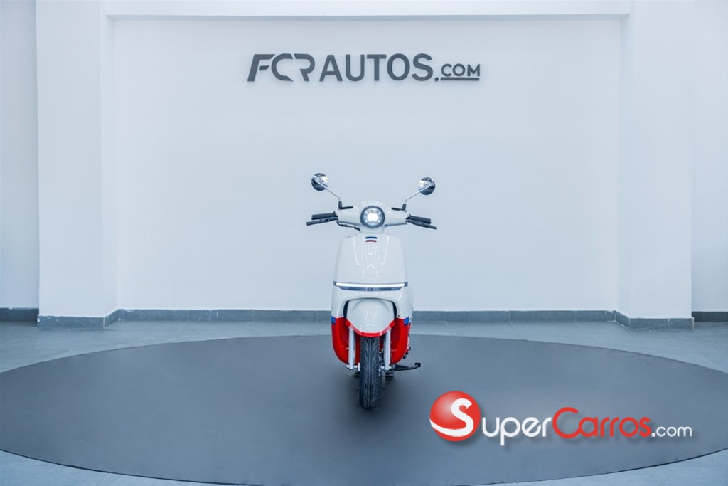 2027 CF Moto AURA 150 — foto 3 / 12