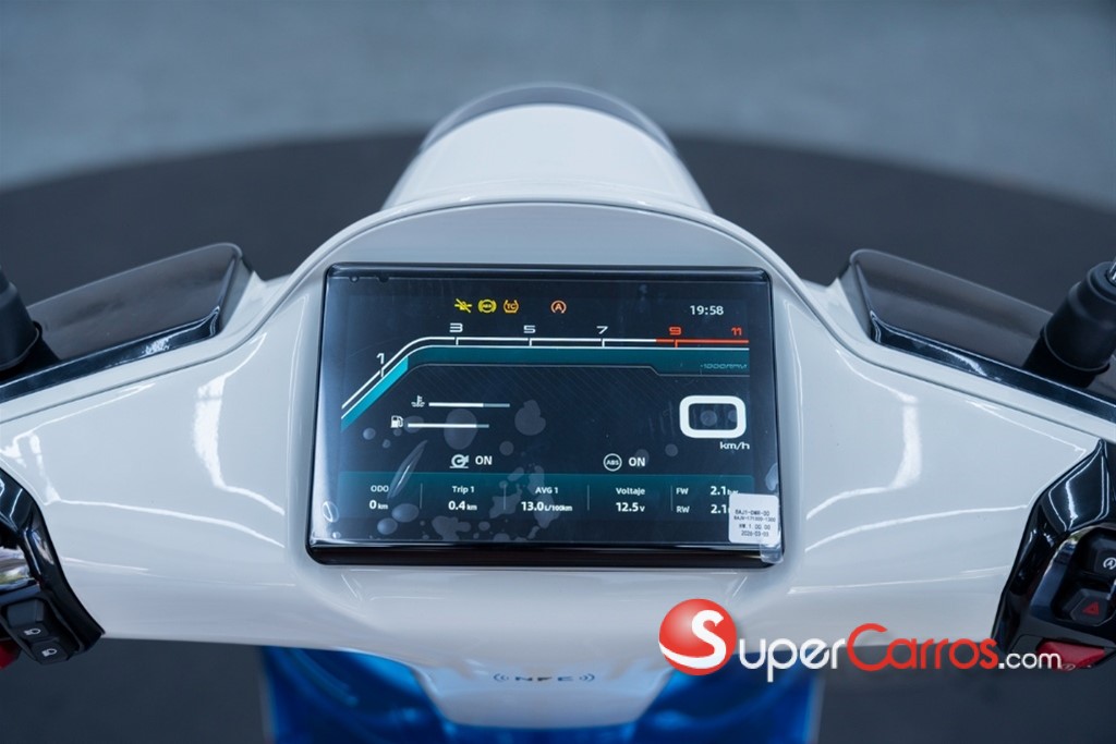 2027 CF Moto AURA 150 — foto 5 / 12