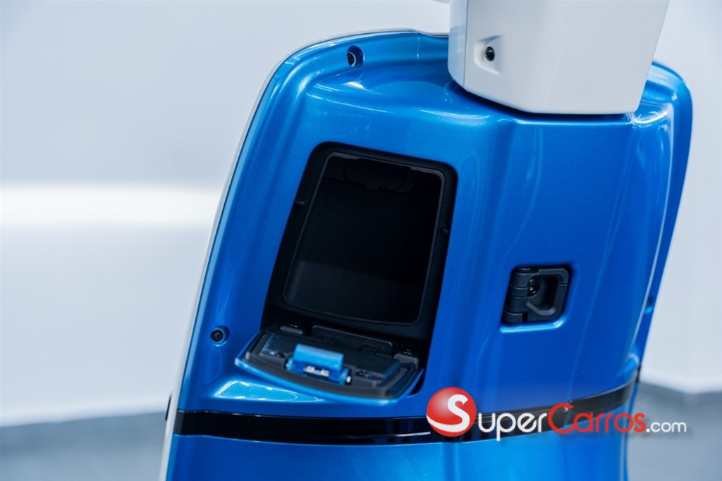 2027 CF Moto AURA 150 — foto 6 / 12