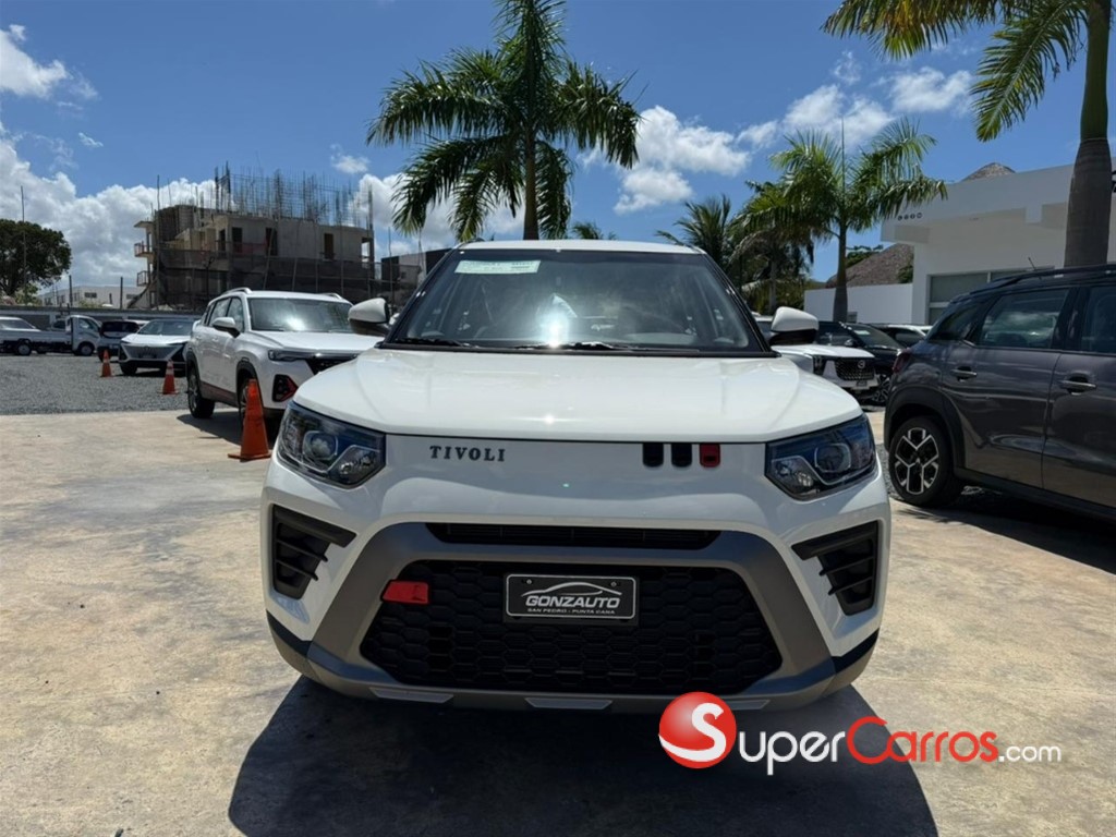 2027 KGM Tivoli — foto 2 / 10