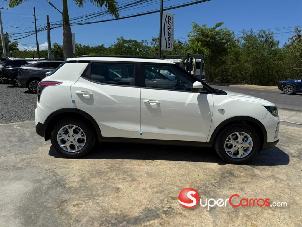 2027 KGM Tivoli — foto 3 / 10