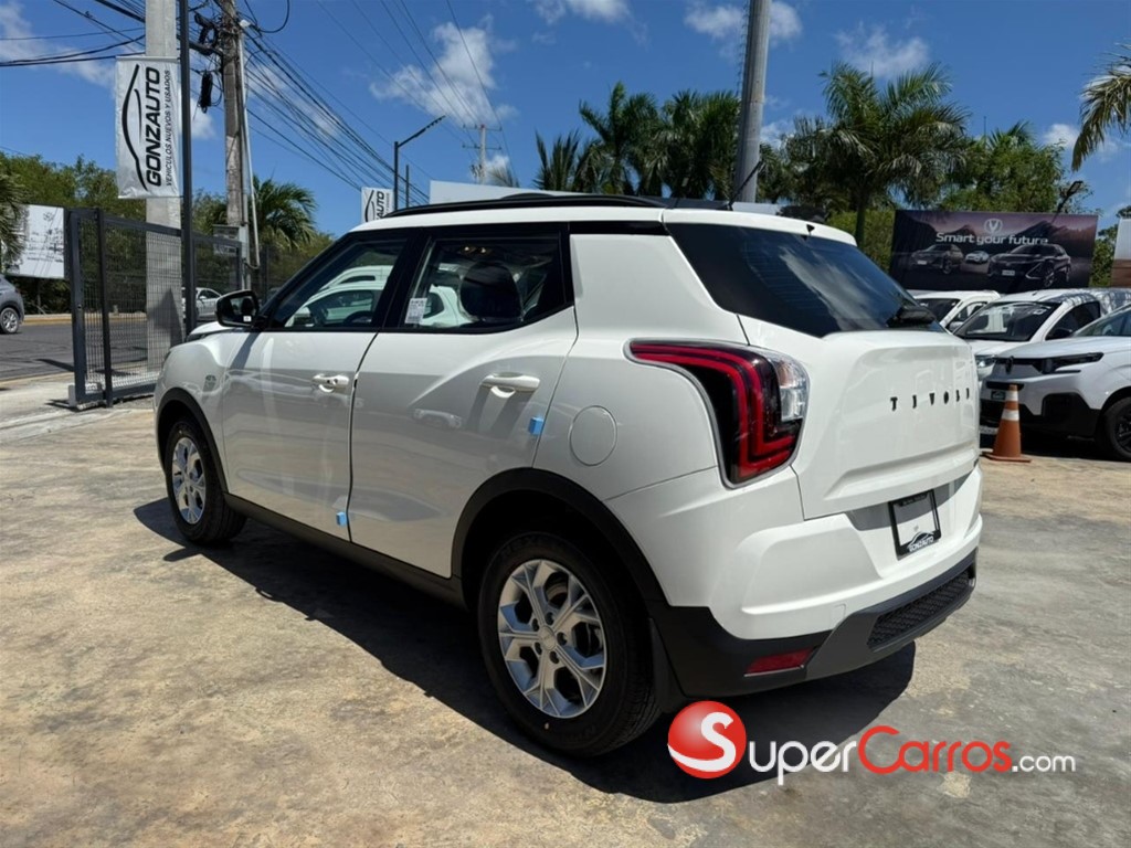 2027 KGM Tivoli — foto 6 / 10