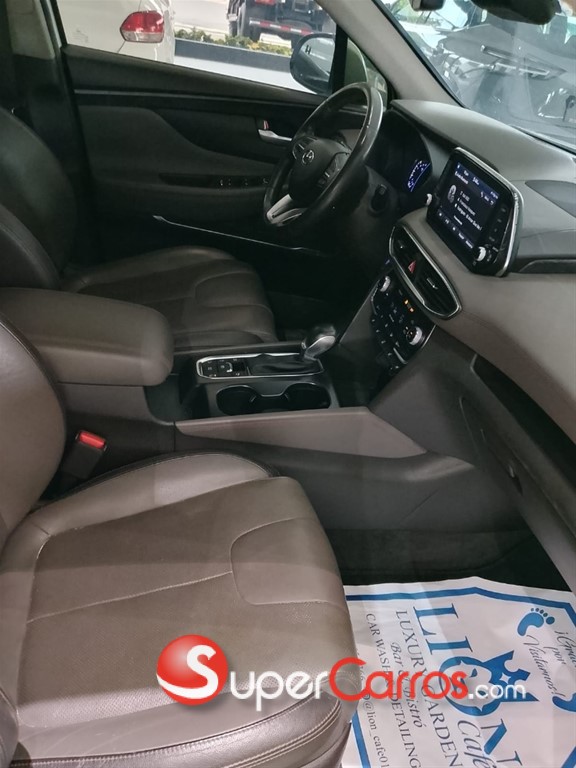 2019 Hyundai Santa Fe Limited — foto 4 / 5