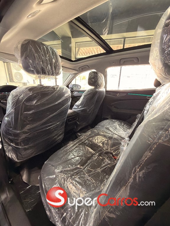 2027 Kaiyi X7 — foto 8 / 11