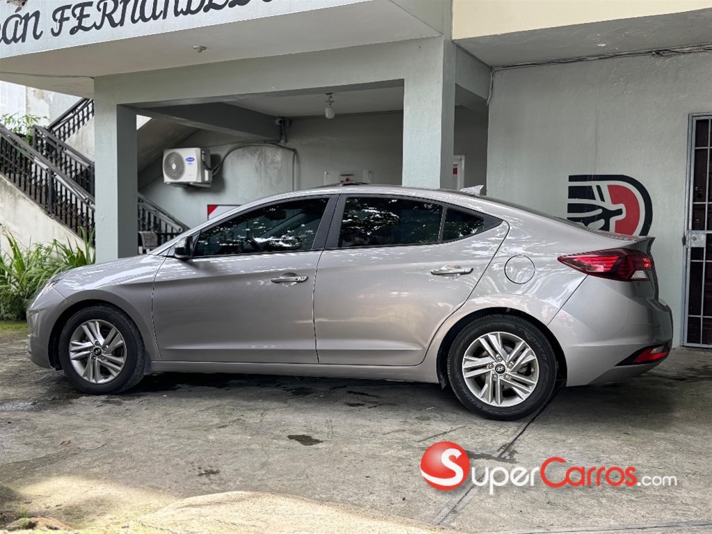 2020 Hyundai Elantra SEL — foto 4 / 11