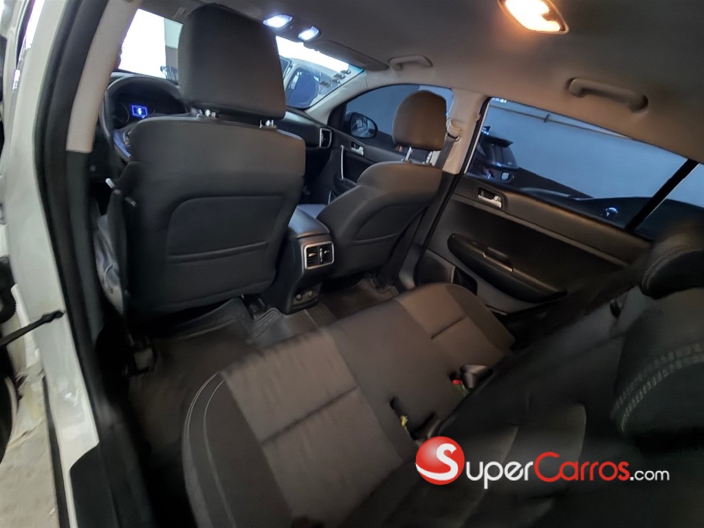 2018 Kia Sportage — foto 7 / 12