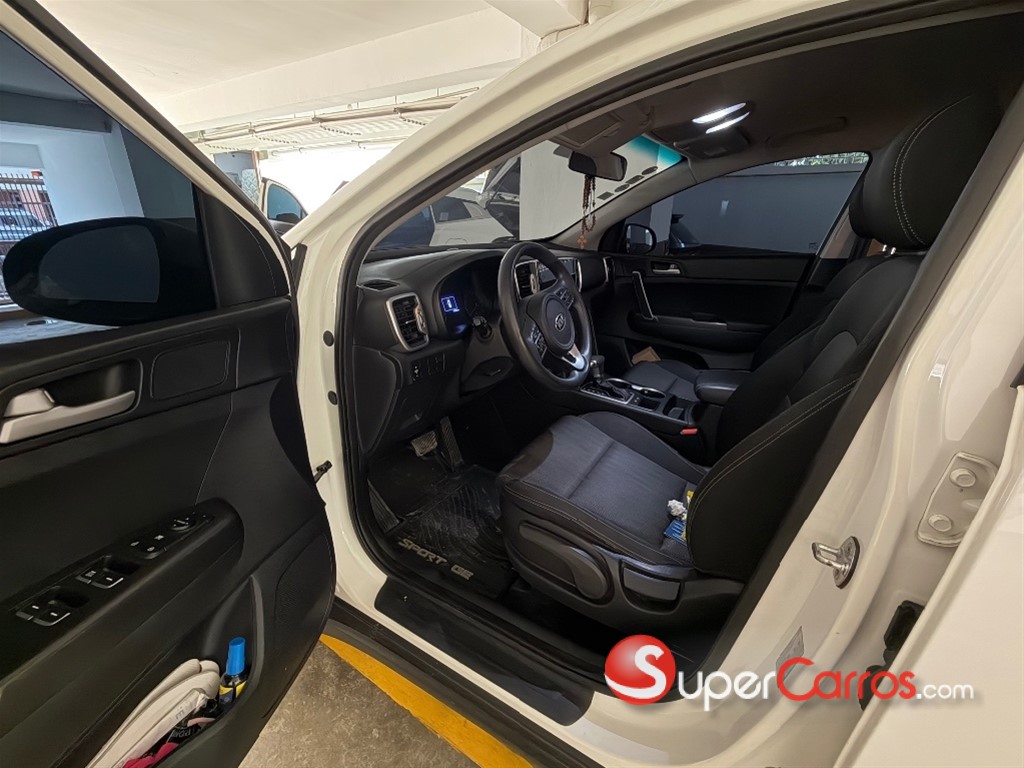 2018 Kia Sportage — foto 8 / 12