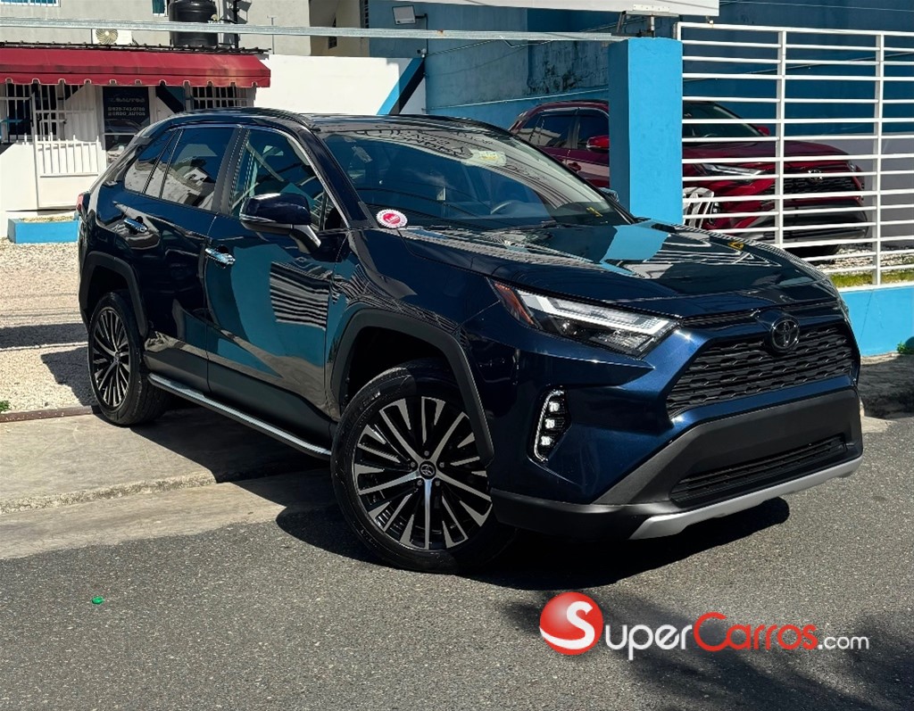 2024 Toyota RAV4 XLE Premium — foto 3 / 8