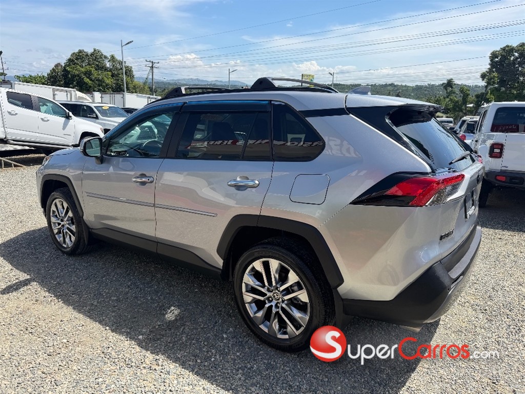2021 Toyota RAV4 Limited — foto 6 / 10