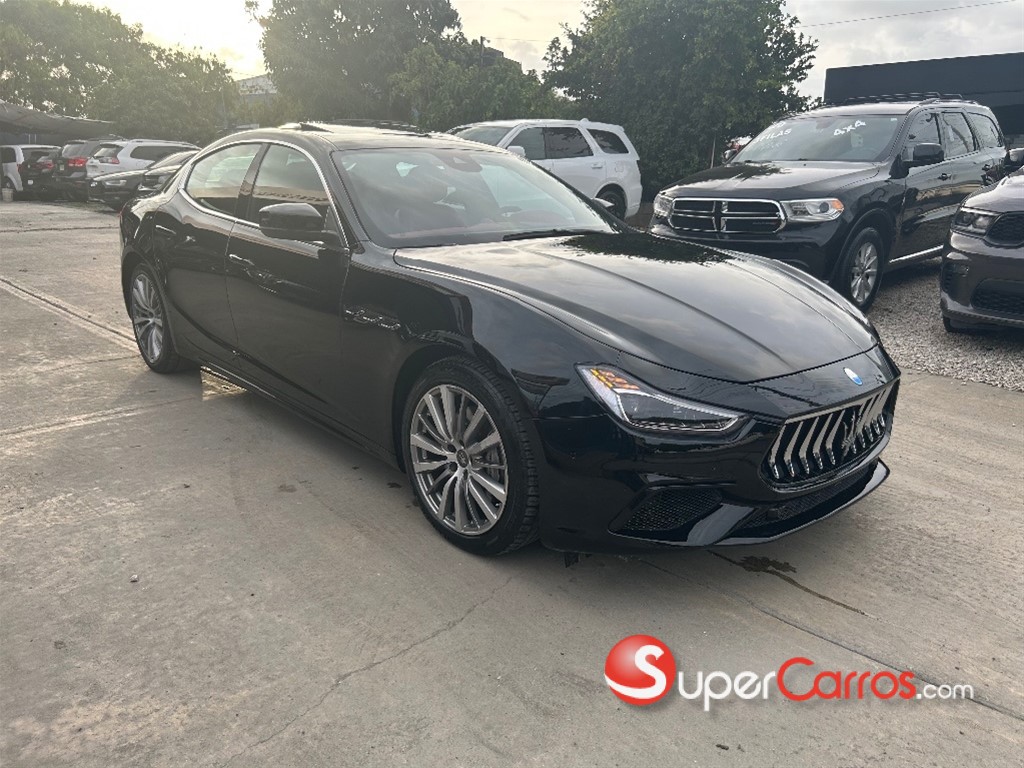 2020 Maserati Ghibli — foto 3 / 12