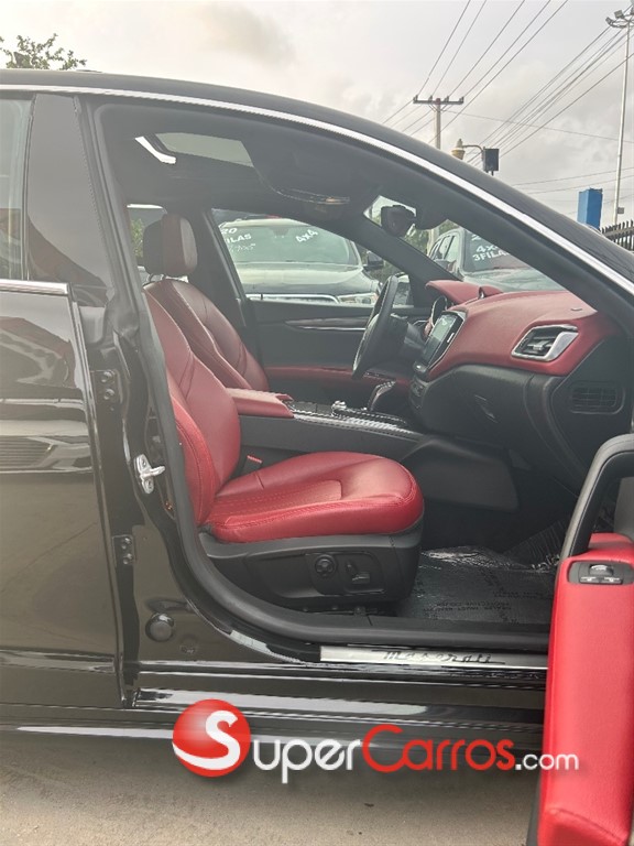 2020 Maserati Ghibli — foto 12 / 12