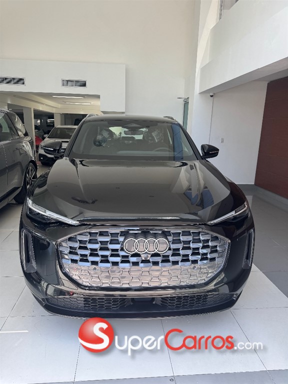 2025 Audi Q5 Quattro — foto 2 / 11