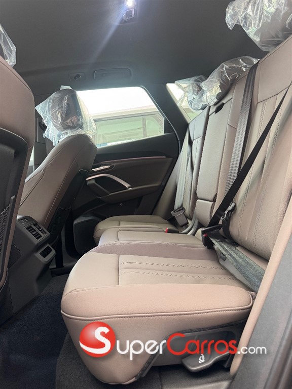 2025 Audi Q5 Quattro — foto 8 / 11