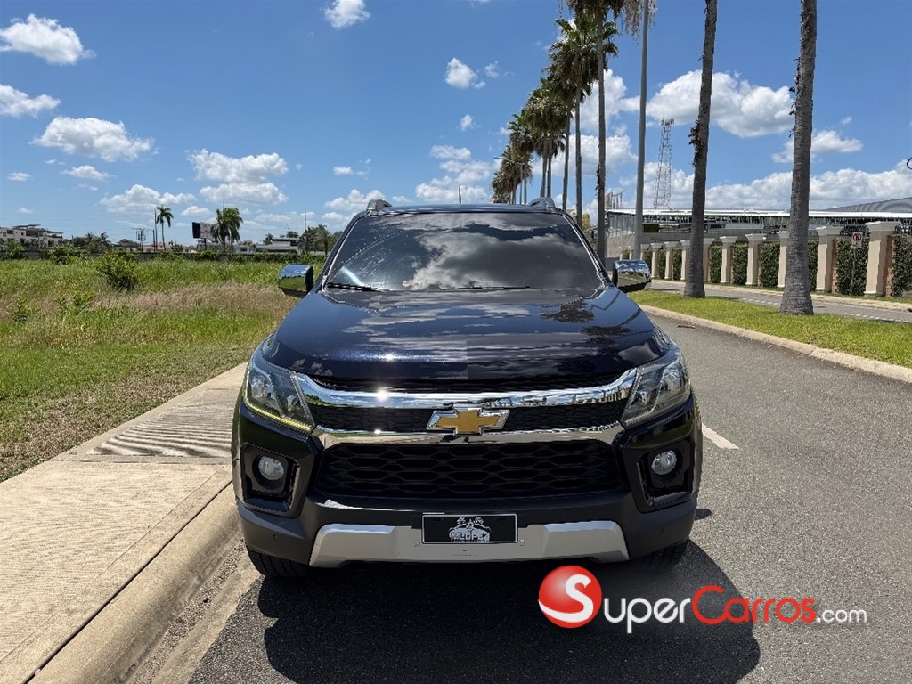 2022 Chevrolet Colorado LTZ — foto 8 / 12