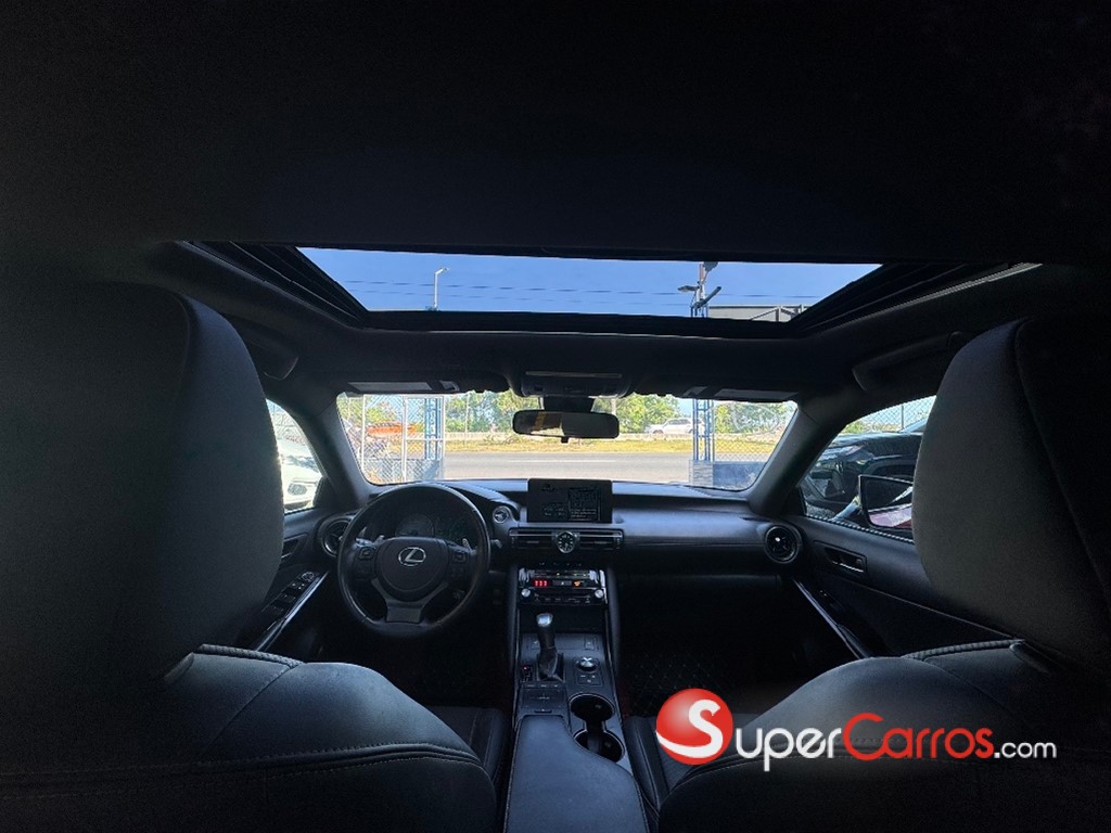 2024 Lexus IS 350 F Sport — foto 10 / 11