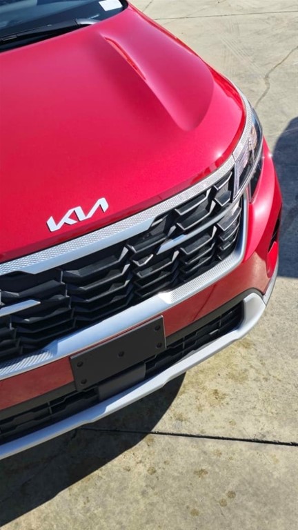 2027 Kia Seltos Luxury — foto 5 / 8