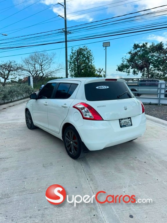 2017 Suzuki Swift — foto 4 / 6