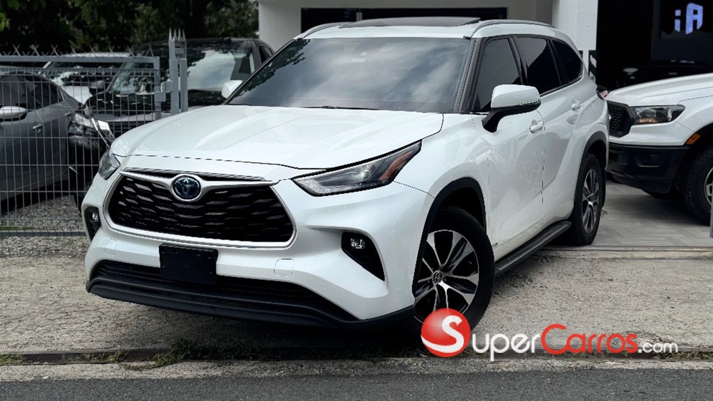 2022 Toyota Highlander Hybrid XLE