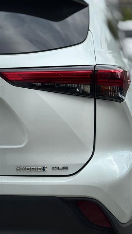 2022 Toyota Highlander Hybrid XLE — foto 4 / 11