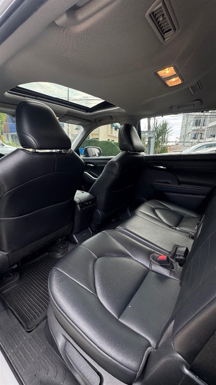 2022 Toyota Highlander Hybrid XLE — foto 8 / 11