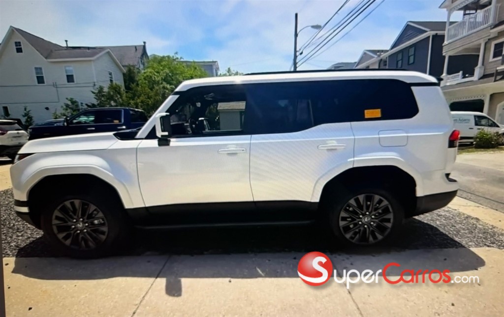 2024 Lexus GX 550 Premium — foto 3 / 12