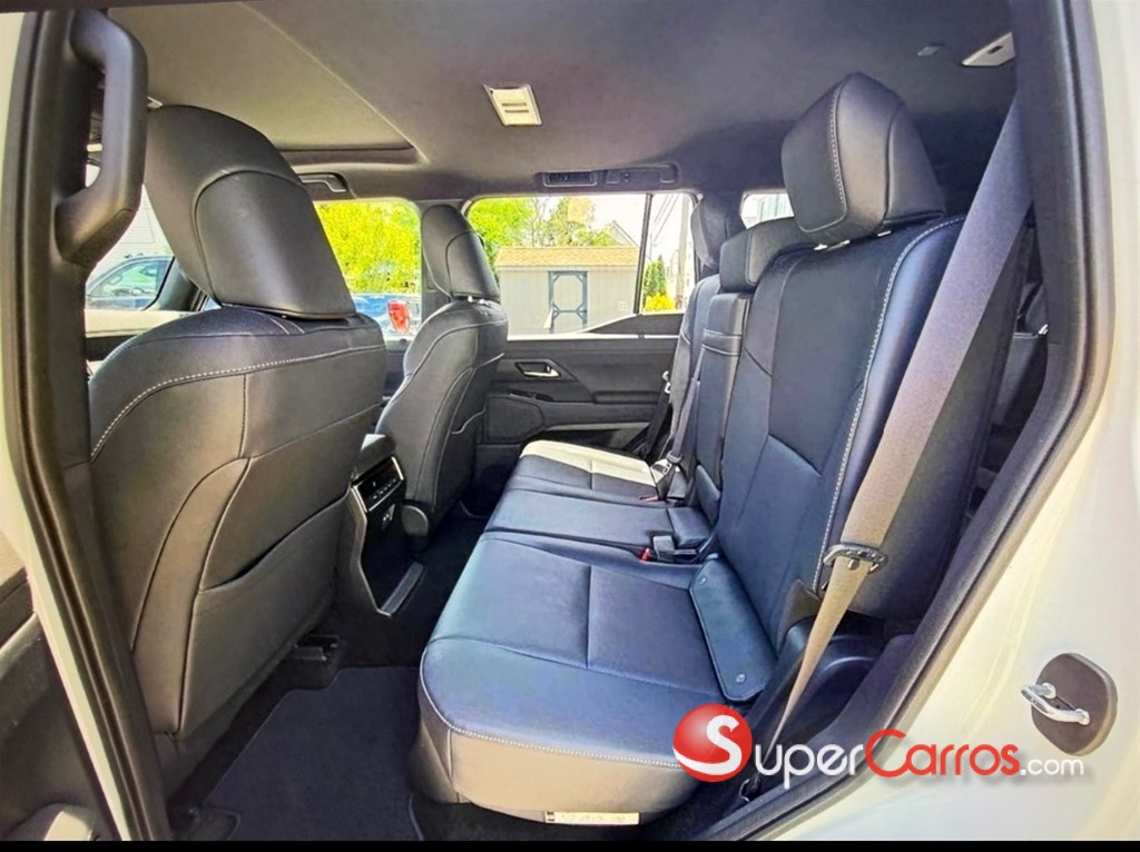 2024 Lexus GX 550 Premium — foto 10 / 12