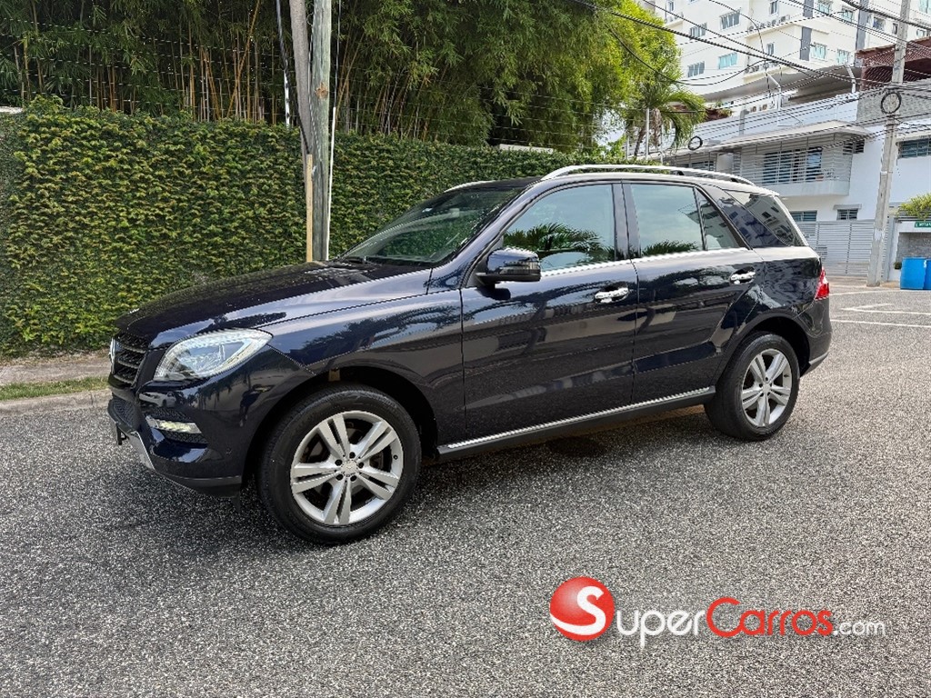2014 Mercedes-Benz Clase ML 300 4 Matic