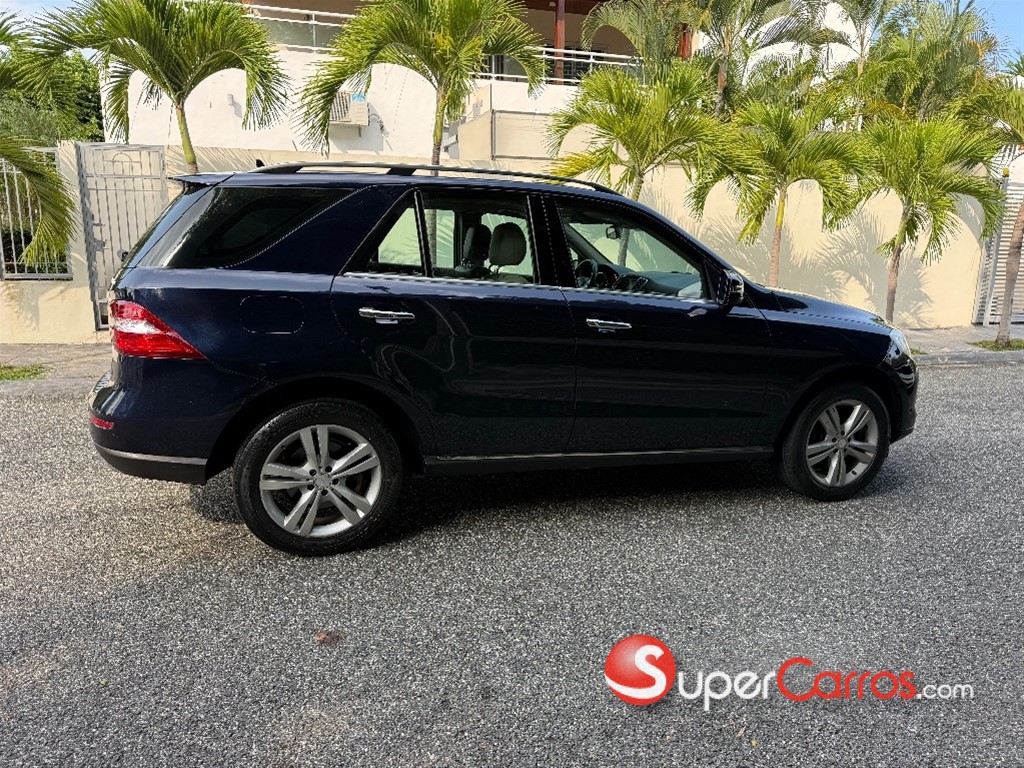 2014 Mercedes-Benz Clase ML 300 4 Matic — foto 4 / 11