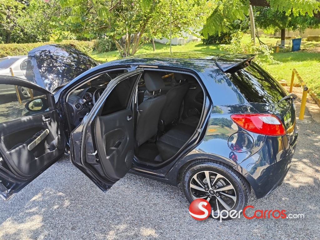 2015 Mazda Demio — foto 4 / 6