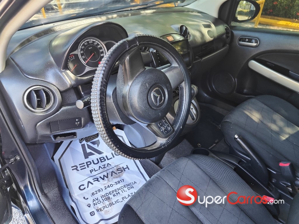 2015 Mazda Demio — foto 5 / 6