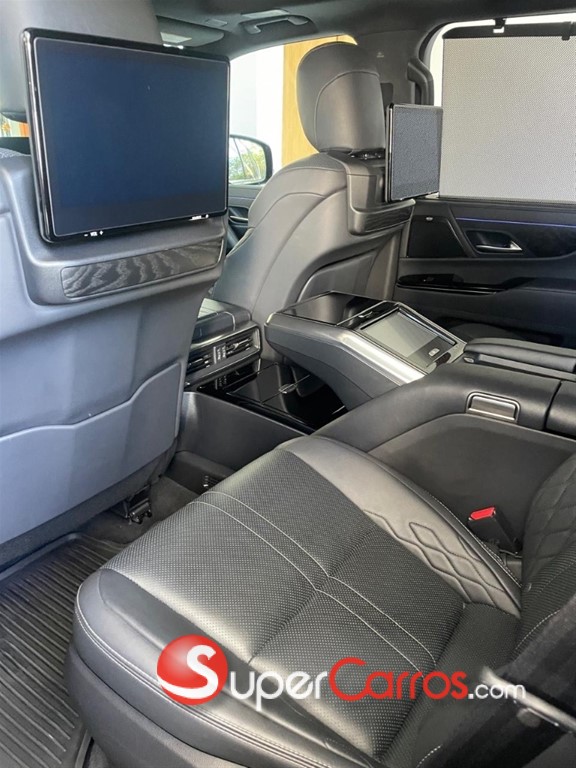 2022 Lexus LX 600 Luxury — foto 5 / 8