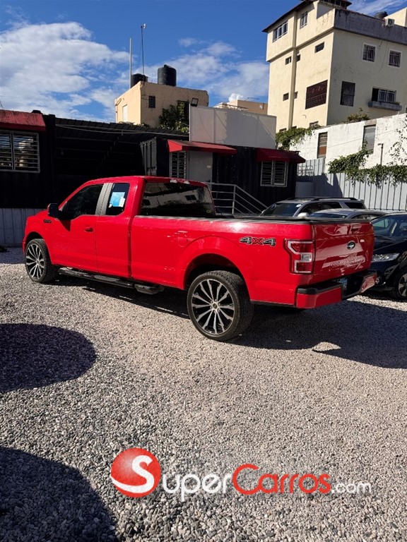 2019 Ford F 150 XL — foto 4 / 10