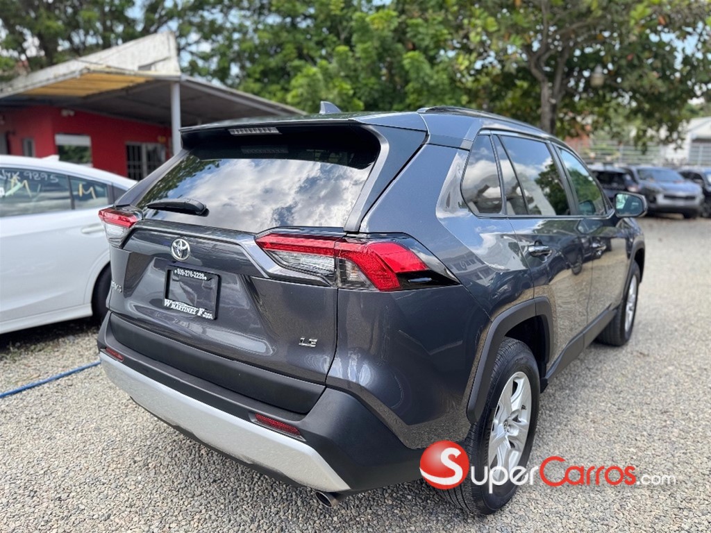 2021 Toyota RAV4 LE — foto 4 / 9
