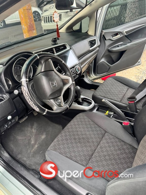 2015 Honda Fit — foto 3 / 9