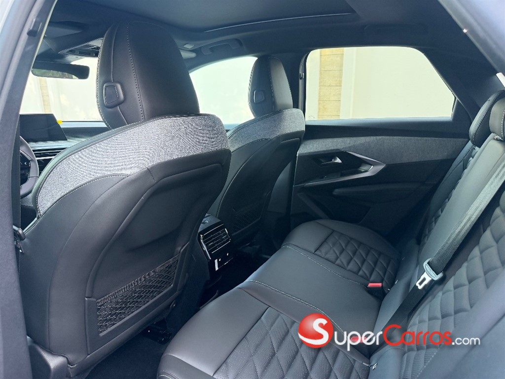 2027 Peugeot 3008 GT Line — foto 10 / 10
