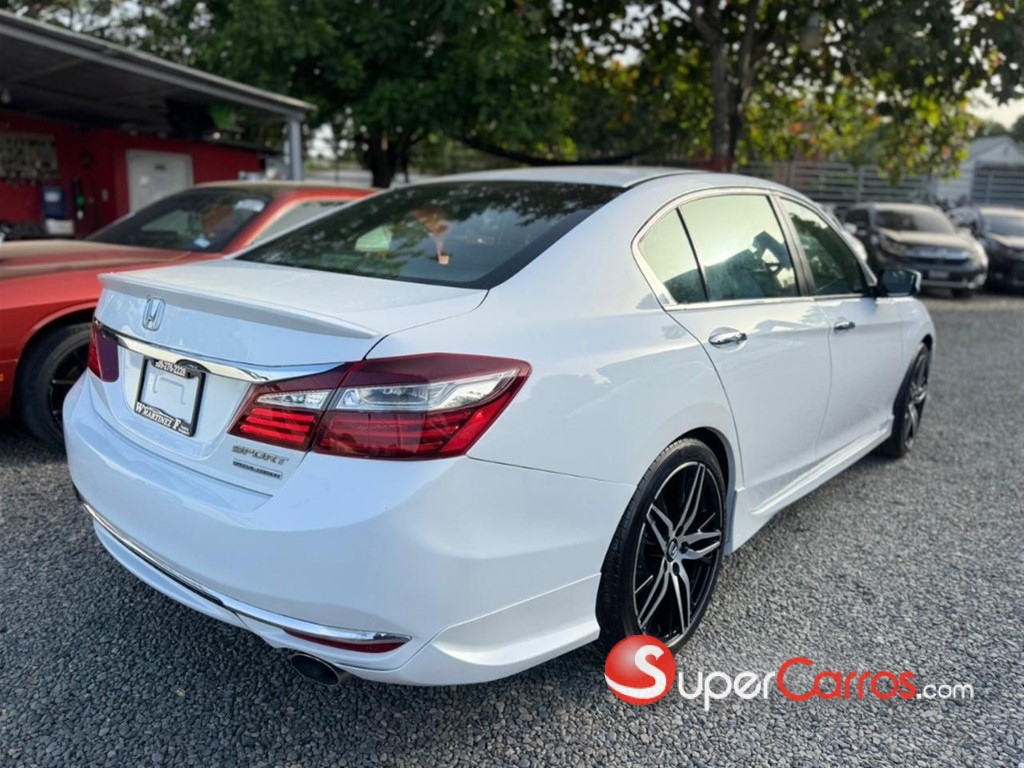 2017 Honda Accord Sport — foto 5 / 10