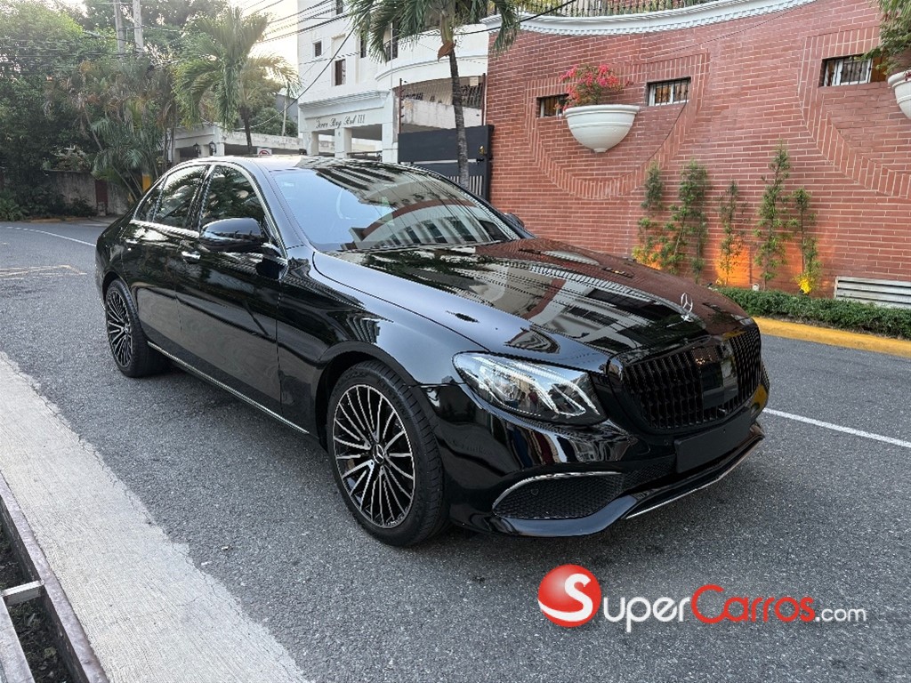 2017 Mercedes-Benz Clase E 250 — foto 2 / 11