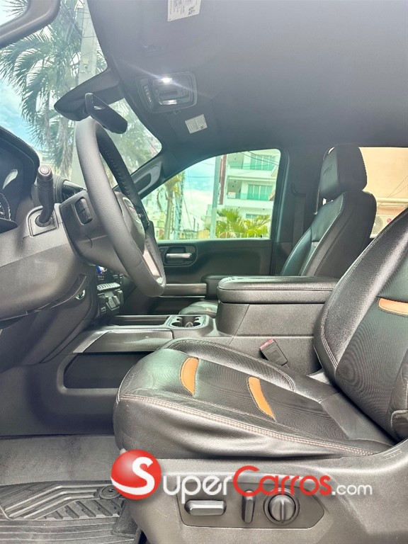 2020 GMC Sierra 1500 AT4 DURAMAX — foto 7 / 12