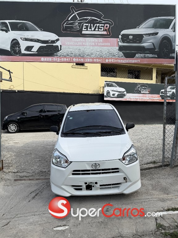 2019 Toyota Pixis — foto 2 / 9