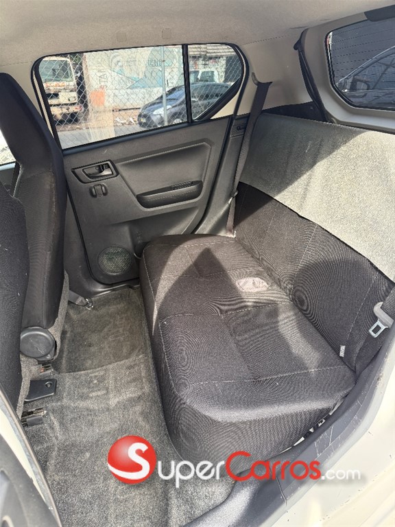 2019 Toyota Pixis — foto 7 / 9