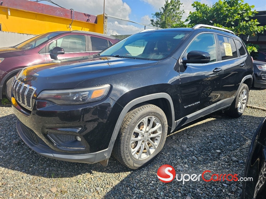2020 Jeep Cherokee Latitude — foto 1 / 6