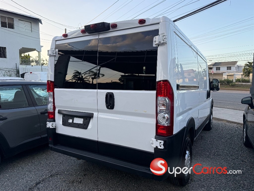 2020 Ram Promaster — foto 3 / 10
