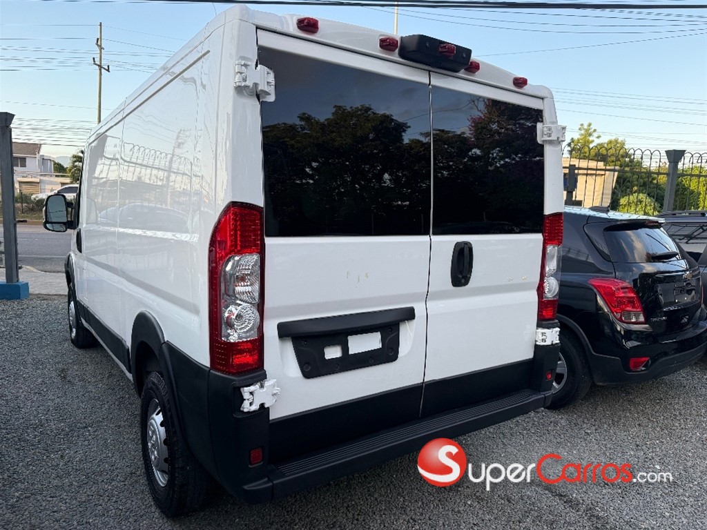 2020 Ram Promaster — foto 5 / 10