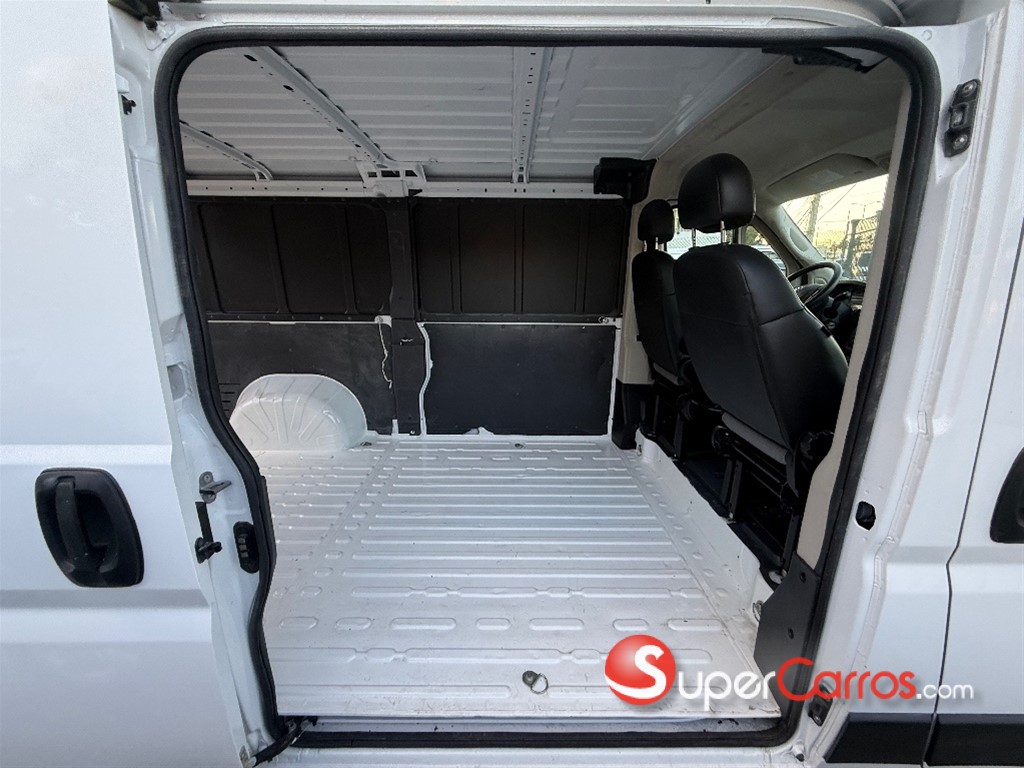 2020 Ram Promaster — foto 8 / 10