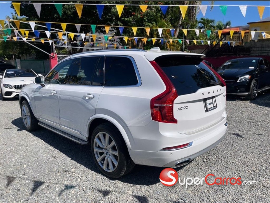 2017 Volvo XC90 Inscription T6 — foto 4 / 10