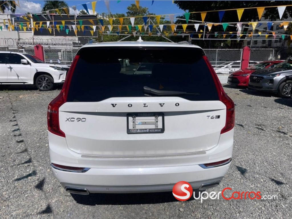 2017 Volvo XC90 Inscription T6 — foto 6 / 10