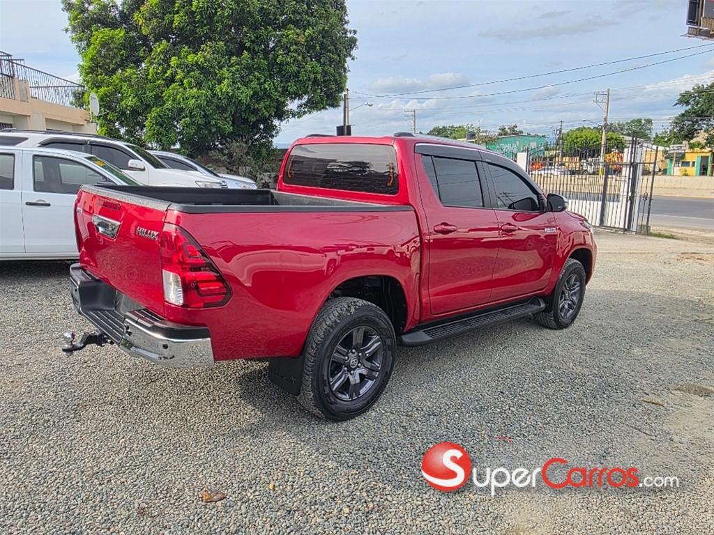 2023 Toyota Hilux 2.4 — foto 3 / 12