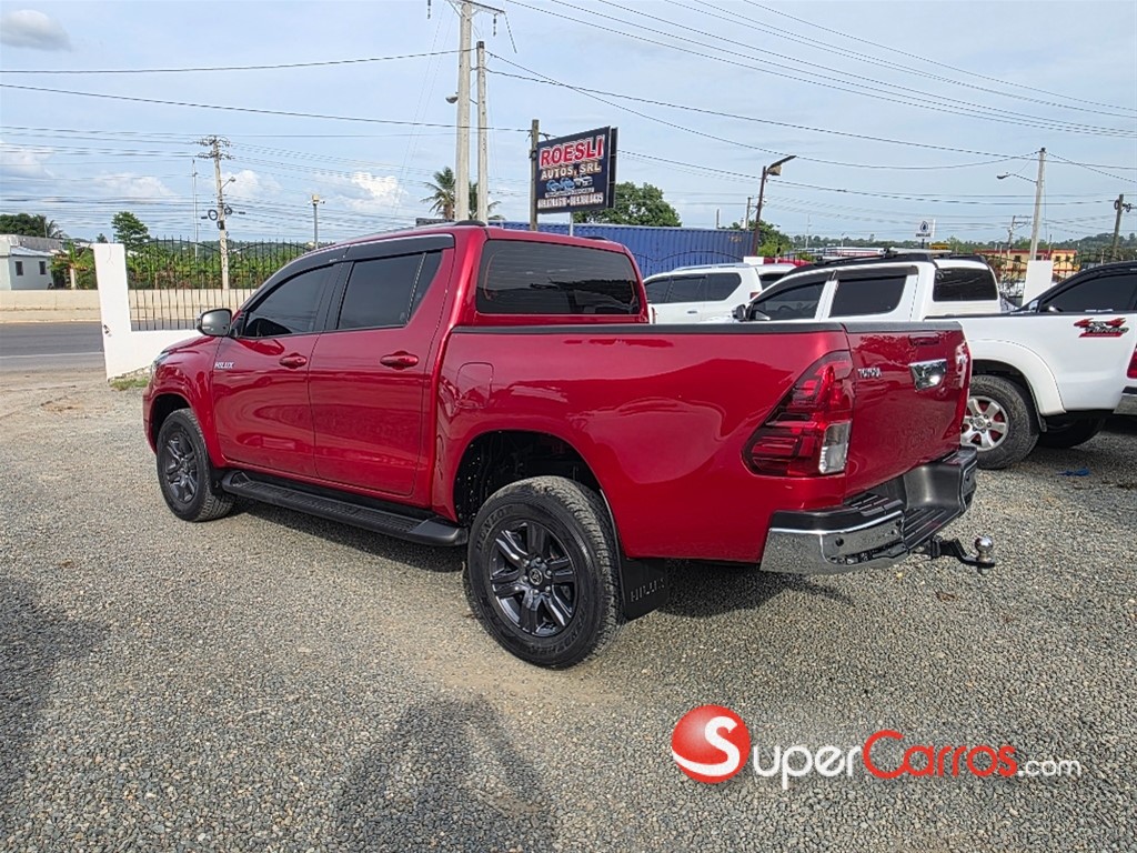 2023 Toyota Hilux 2.4 — foto 6 / 12