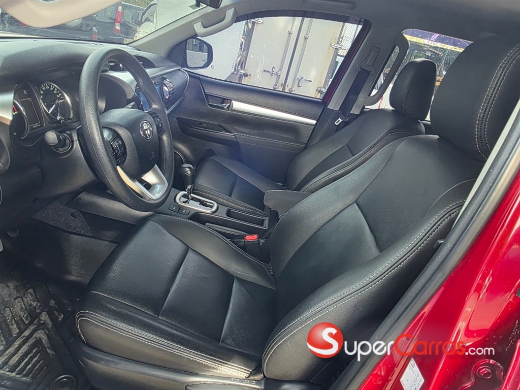 2023 Toyota Hilux 2.4 — foto 7 / 12
