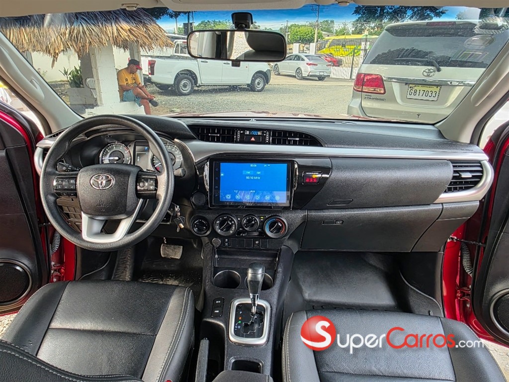 2023 Toyota Hilux 2.4 — foto 11 / 12